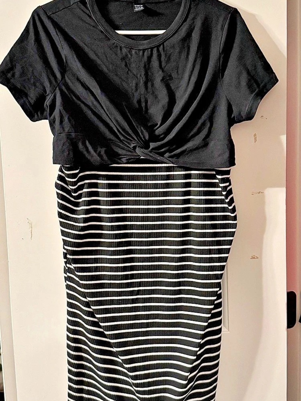 Maternity-SHEIN Women's Striped Midi Dress in Black & White